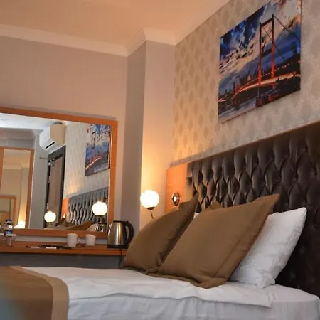 Grand Lark * اسطنبول