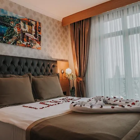 Otel Grand Lark İstanbul