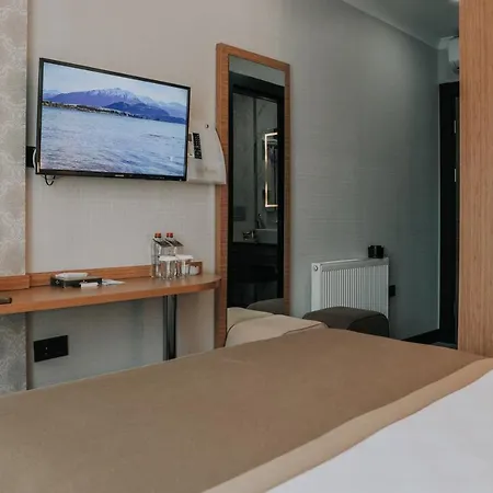 Grand Lark * İstanbul