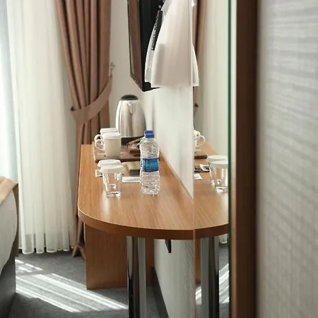 Grand Lark Hotel Estambul