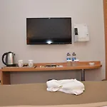 Hotel Grand Lark